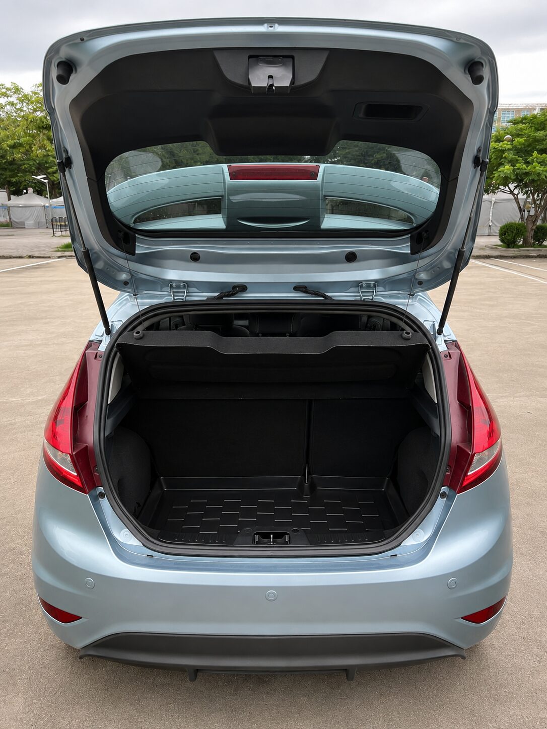FORD Fiesta - 1,6 AT, 122 hp 2012 yi — 5